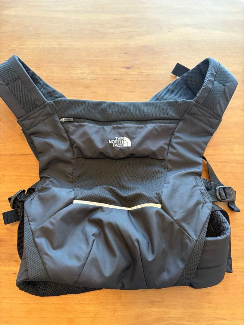 美品！！ノースフェイス コンパクトベビーキャリア/抱っこ紐 ブラック