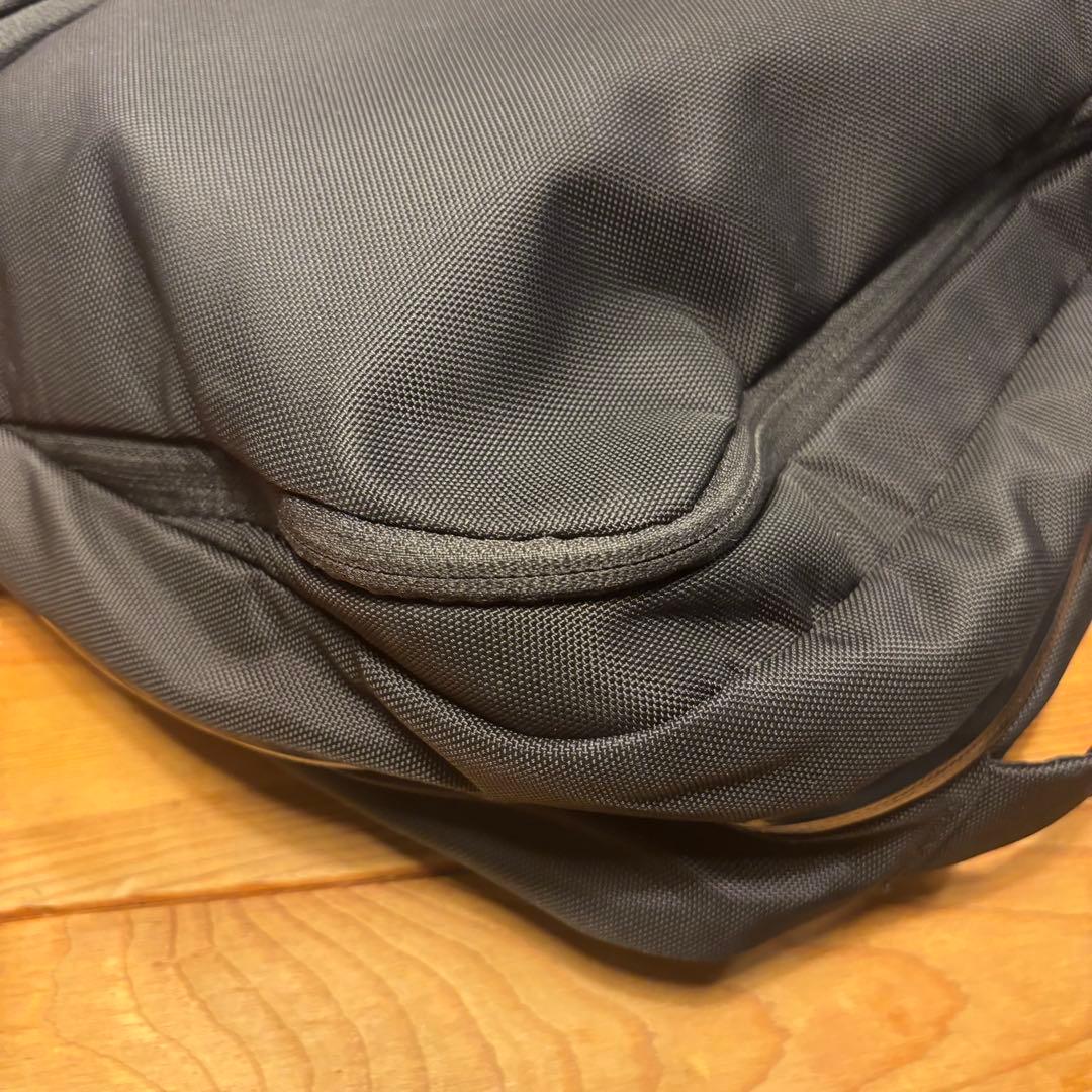 ノースフェイス northface シャトルデイパック スリム バッグ ビジネス
