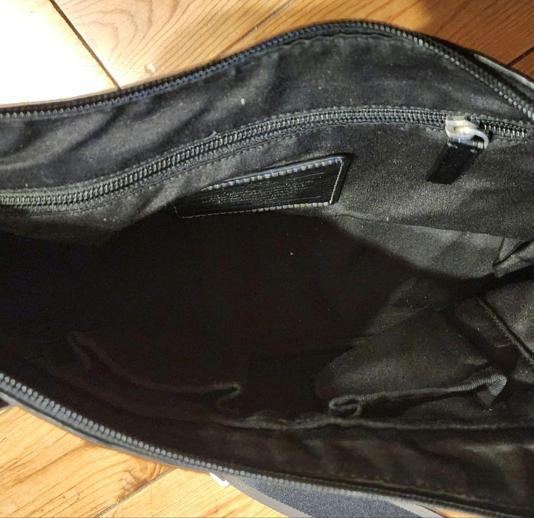 COACH　ショルダーバッグ　ブラック