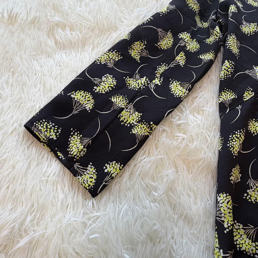 美品　ボールジィ パトリニアプリント バックタックワンピース　トゥモローランド