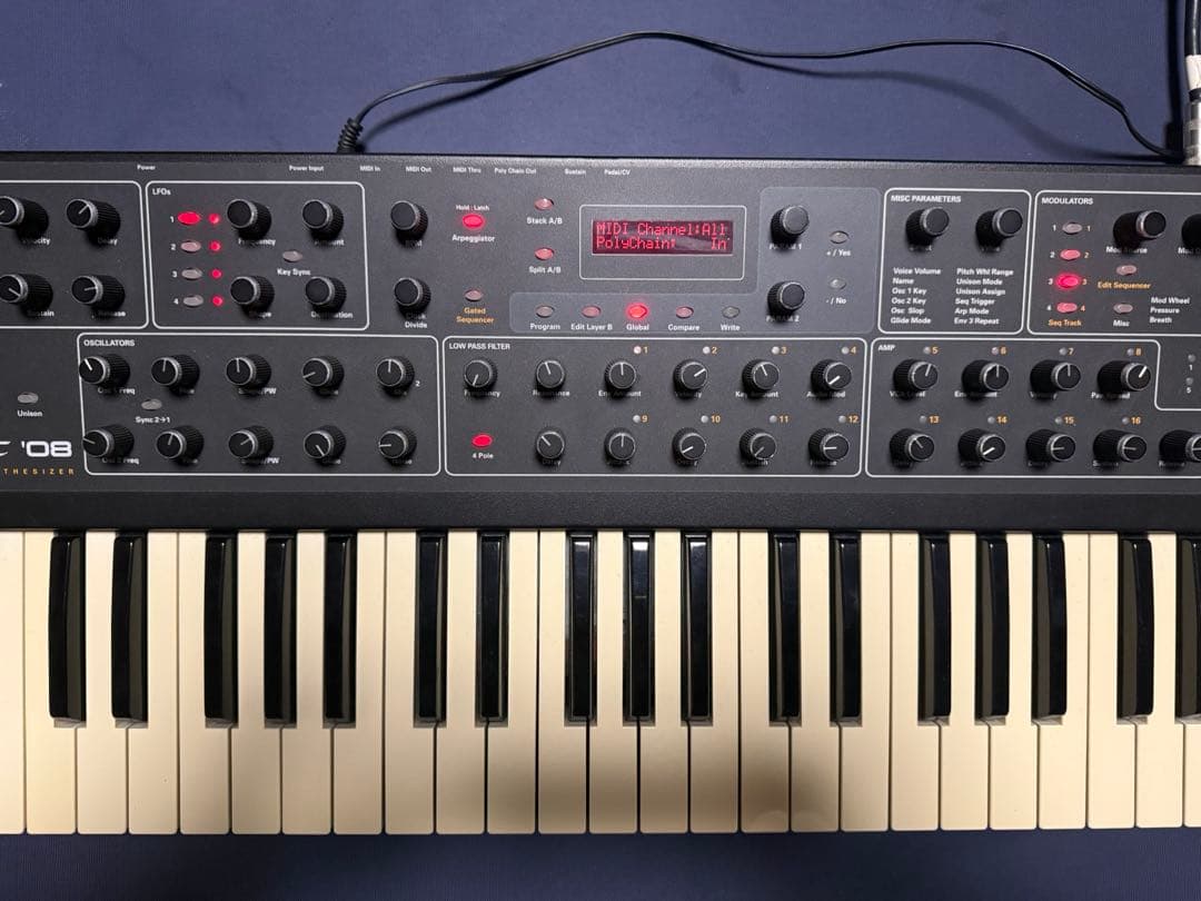 鍵盤楽器 Dave Smith Instruments Prophet 08