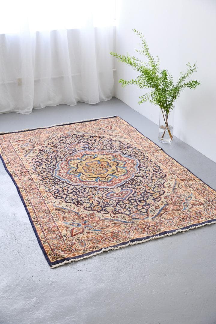 ヴィンテージラグ　ペルシャ絨毯　メダリオン（184×122cm）赤　青　ベージュ