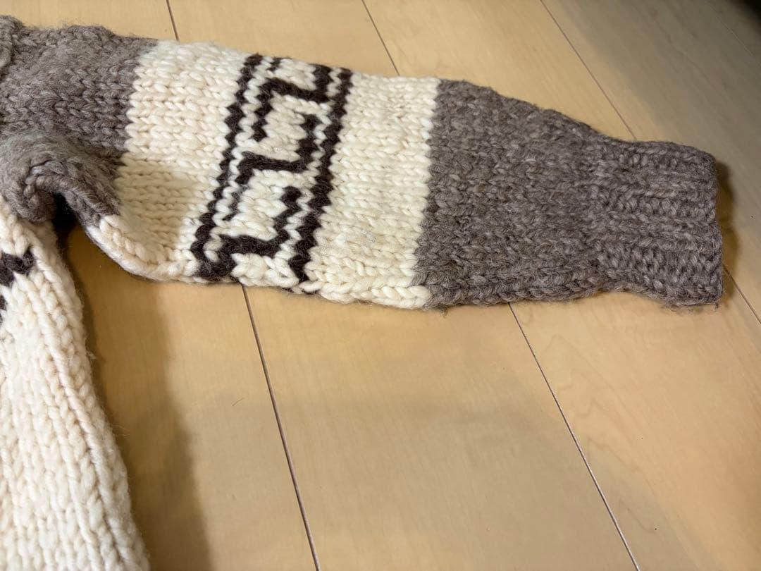 またセール！CANADIAN SWEATER COMPANY カウチンセーター