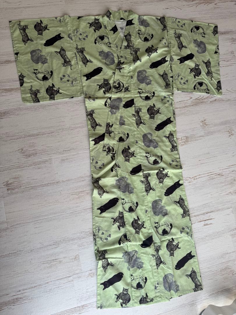 べんけ⭐︎mmts 猫柄 浴衣 薄い黄色　マミタス様