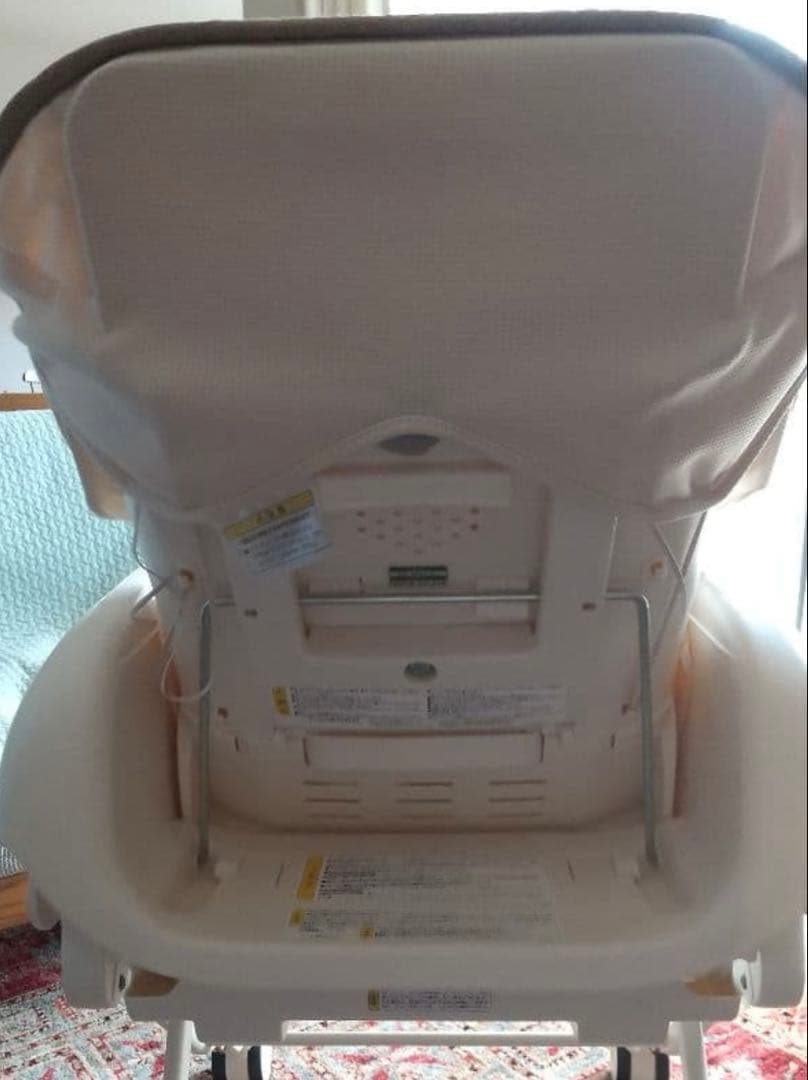 【値下げ】Combi コンビ 電動ベビーラック ルシエス