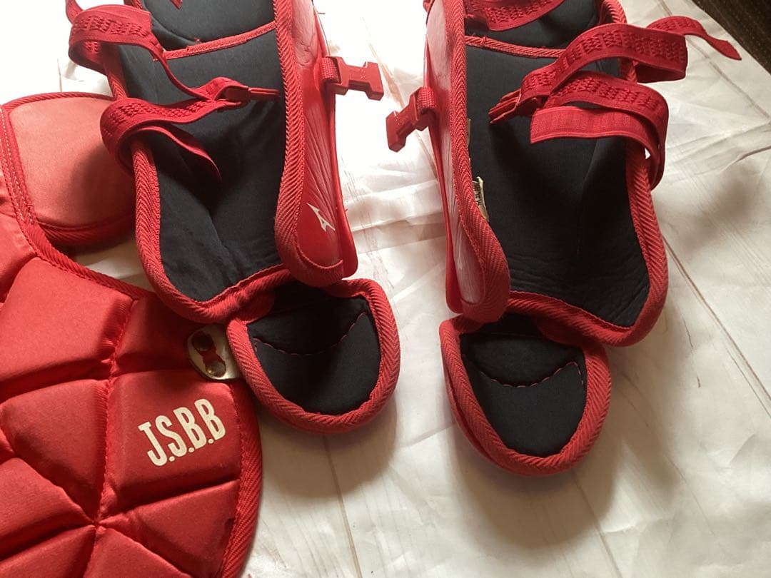 ミズノ キャッチャー防具 JSBB 赤　少年野球