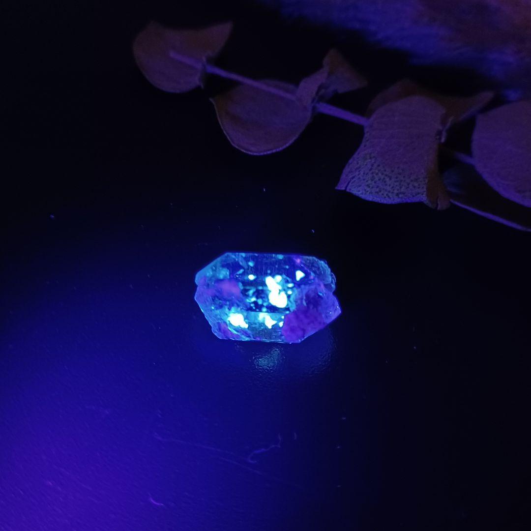 【超希少石/最強品質】オイルインクォーツ＊石油入り水晶＊　天然石 原石