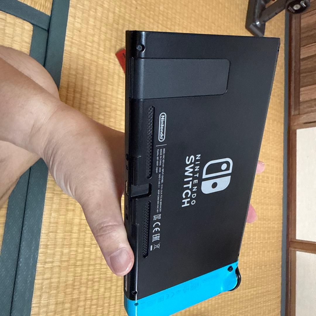 Nintendo Switch 本体 青/黒