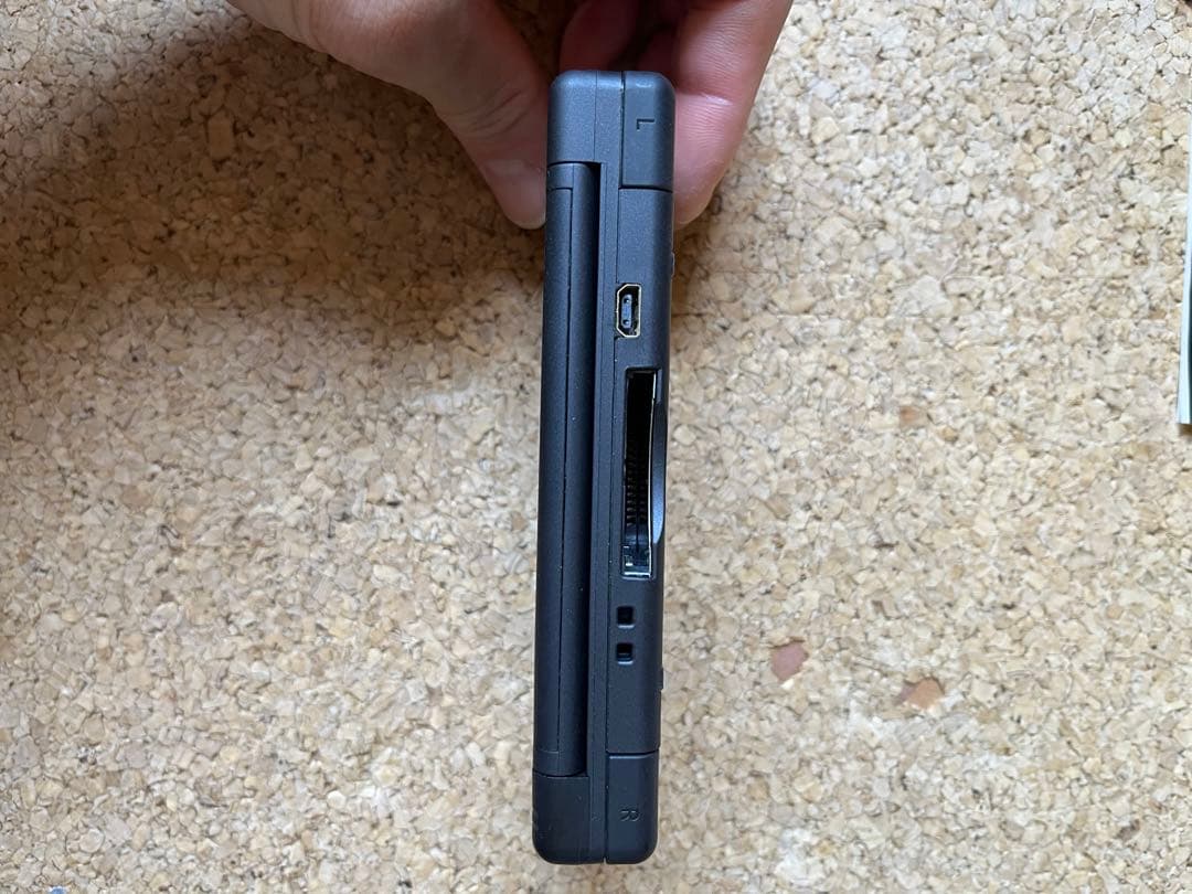 ニンテンドーDS lite ブラック　ヨーロッパ限定バージョン