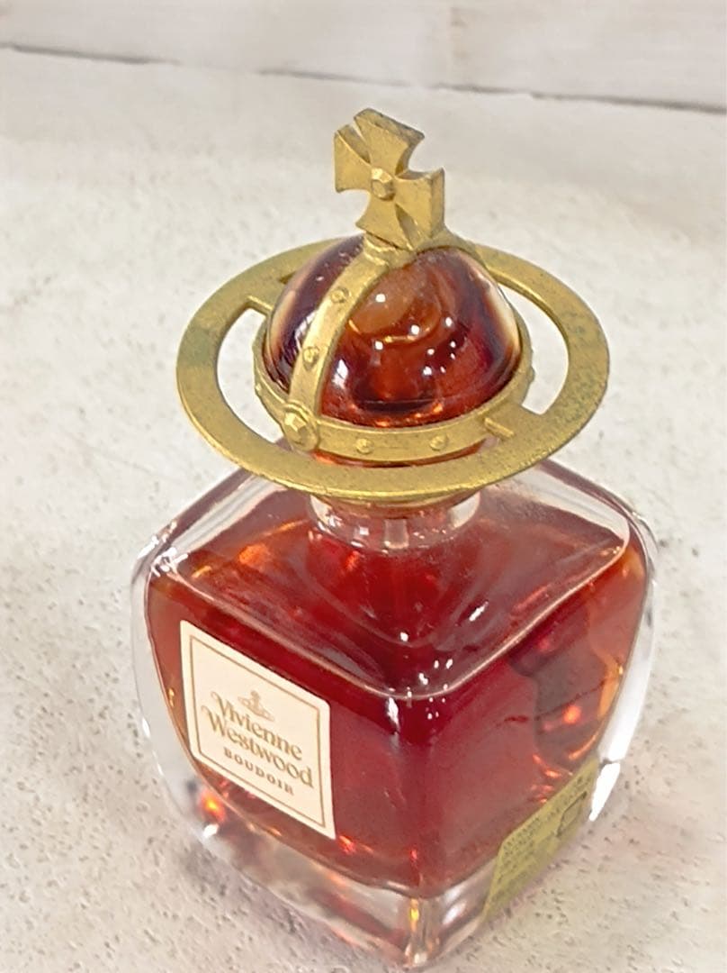 八5847【ヴィヴィアン・ウエストウッド】ブドワール　オードパルファム 50ml