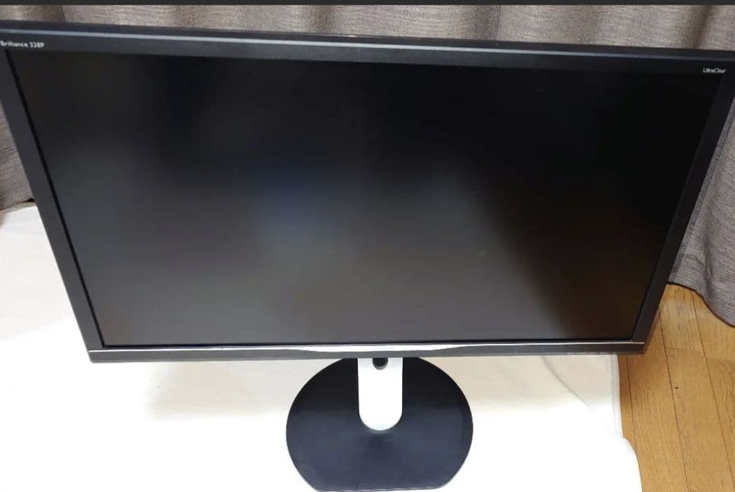 【ジャンク品扱い】PHILIPS 31.5インチ 4Kディスプレイ