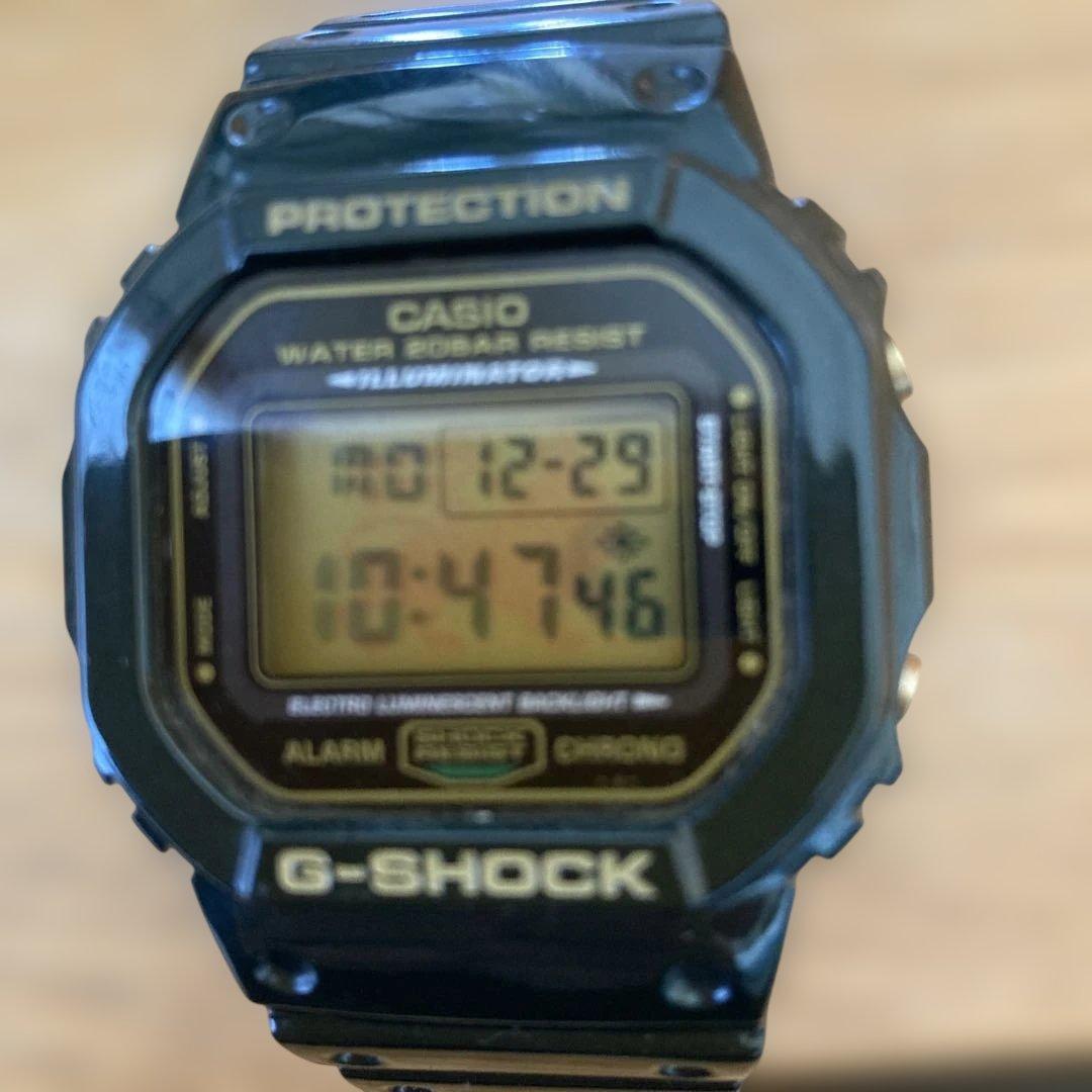 CASIO G-SHOCK デジタル腕時計　DW-5600R 電池交換済