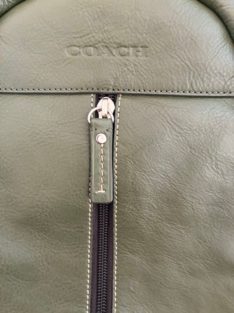 COACH オリーブグリーン レザー ショルダーバッグ