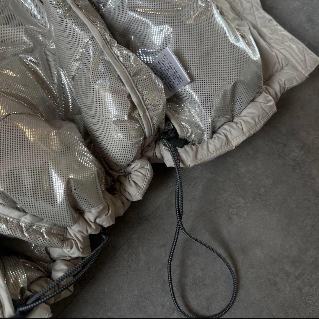 【希少カラー⭐️】極暖Columbia ダウンジャケット　ベージュ　白　極美品