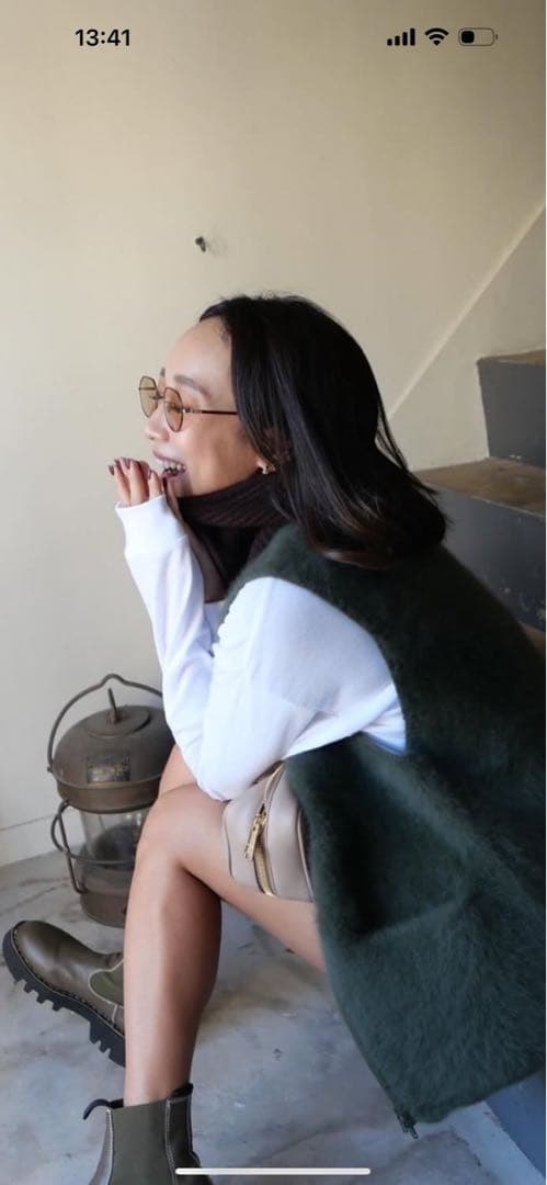 ロージーモンスター　コンコンジップベスト