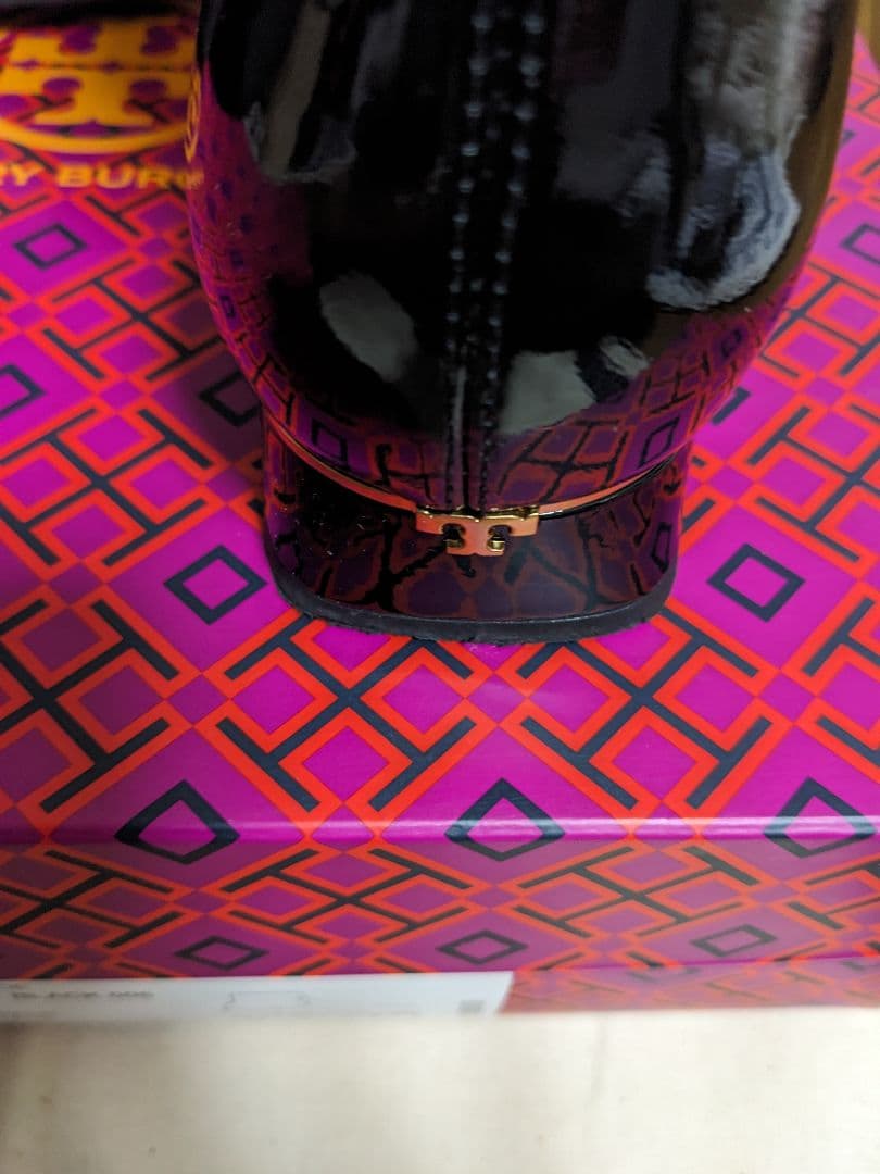 トリーバーチショートブーツ