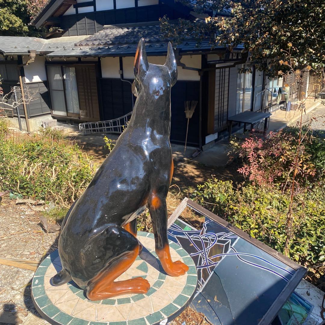 中古　樹脂製　ドーベルマン　置物　高さ83cm