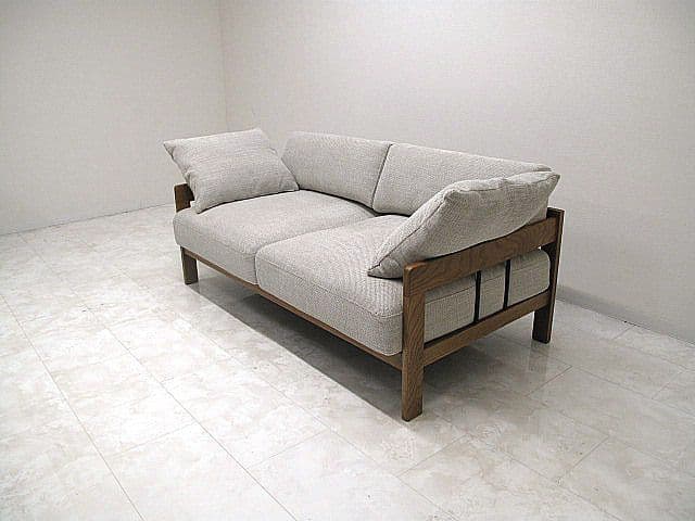 展示品25年製 ウニコ　レンド 2.5シーターソファ 北欧 ナチュラル　約15万