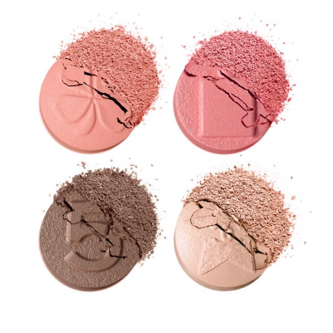 CHANEL LES 4 OMBRES BOUTONS シャネル
