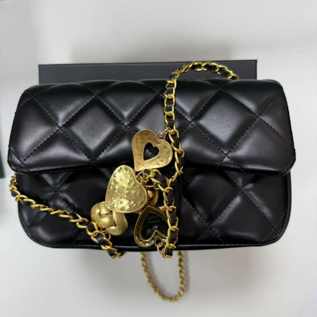 状態良好 ✨ cHaNeL✨ブラックレザーキルティングバッグ