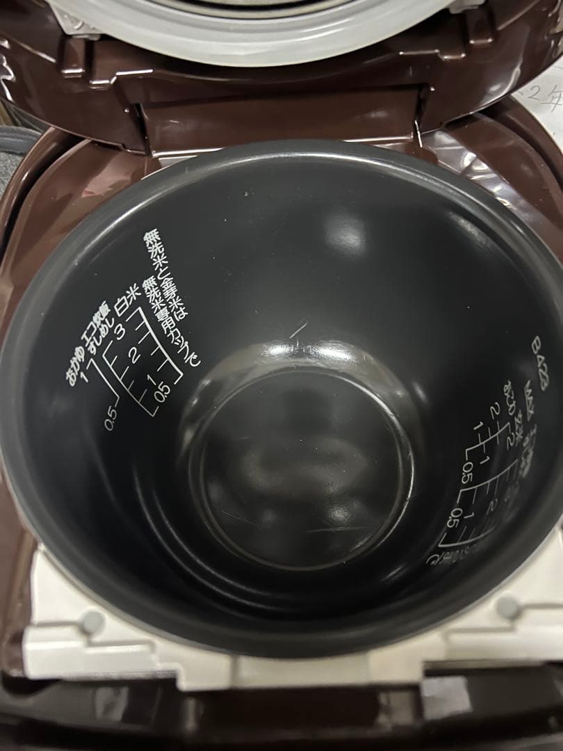 【未使用】極め炊き　象印　ジャー炊飯器 NP-RJ05　炊飯器　3号　2015年