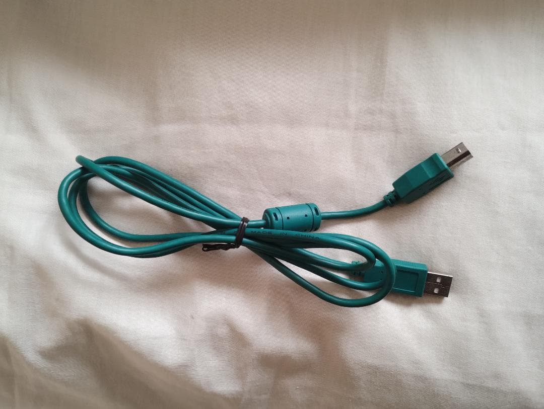 NOVATION / Launchkey 37 MK3 MIDIキーボード