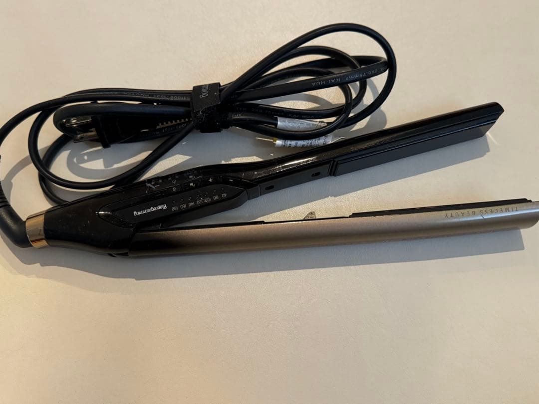 【ジャンク品】ヘアビューロン　ストレートヘアアイロン 4D Plus