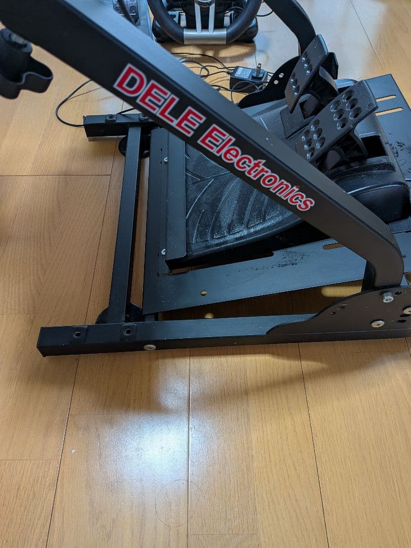 レーシングホイールスタンド（ハンドルコントローラー2セット付）