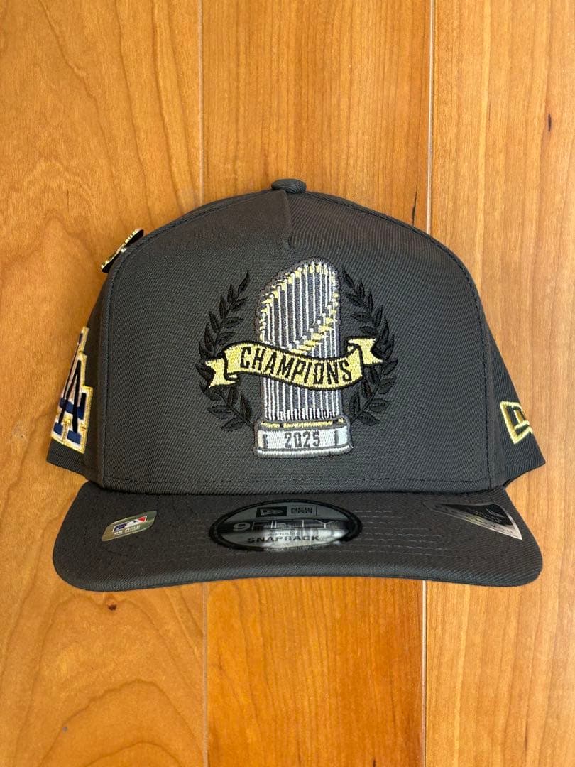 新品 ドジャース2025 WS チャンピオン パレード9FIFTYキャップ