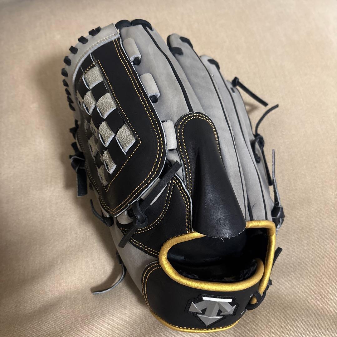 デサント　グローブ　左投げ