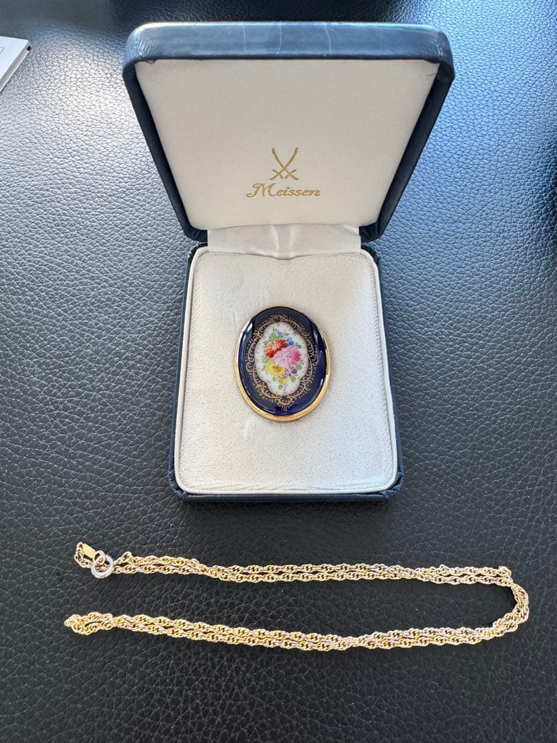 Meissen ブローチ ネックレスチェーン、ケース付き