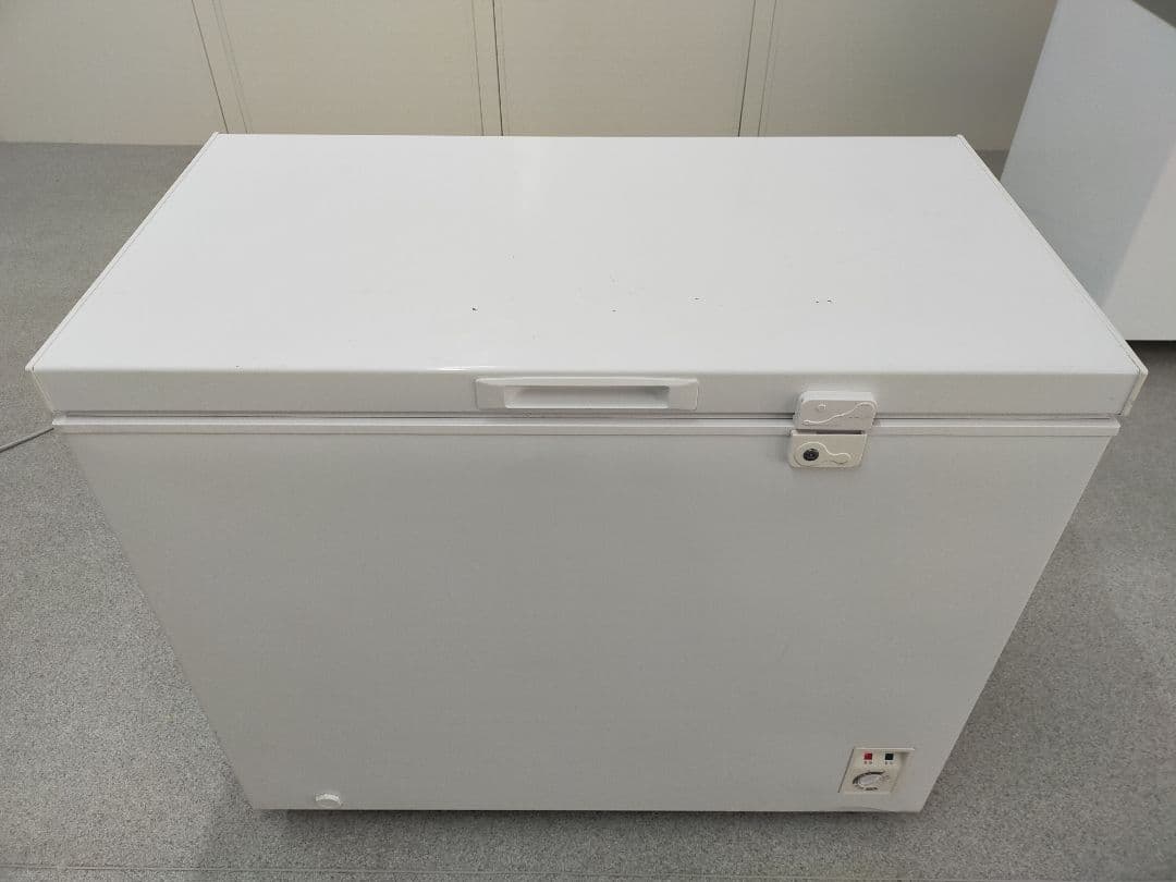 引き取り限定 197L 冷蔵庫 冷凍庫 キャスター付き ストッカー