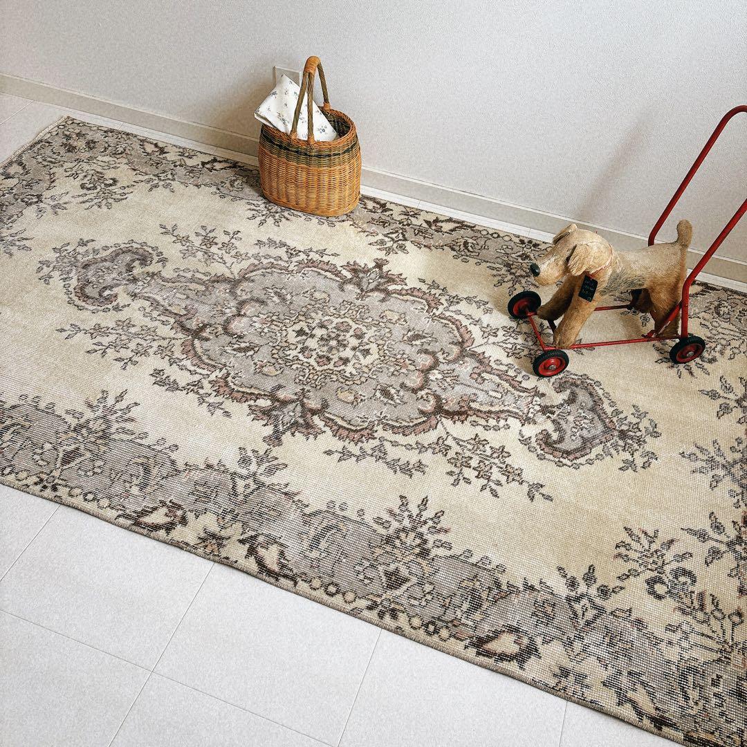 トルコ　ヴィンテージラグ　グレー　メダリオン