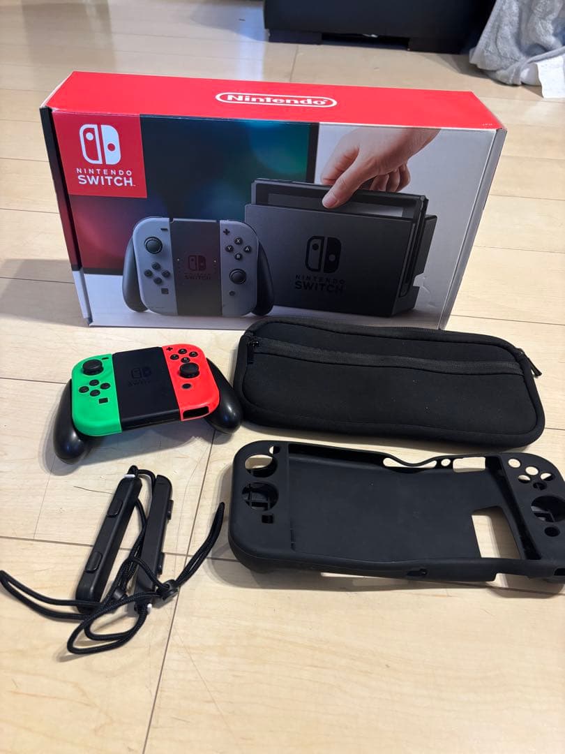 Nintendo Switch 本体＆ジョイコン＋1★ カバー、ケースセット