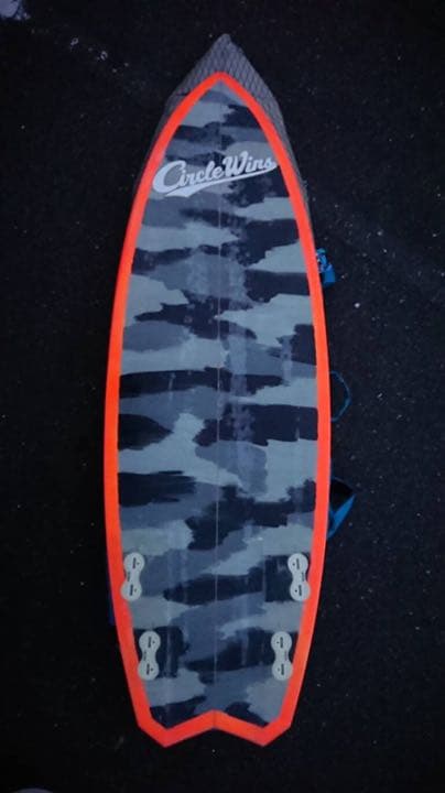 ウェイクサーフィン サーフボード