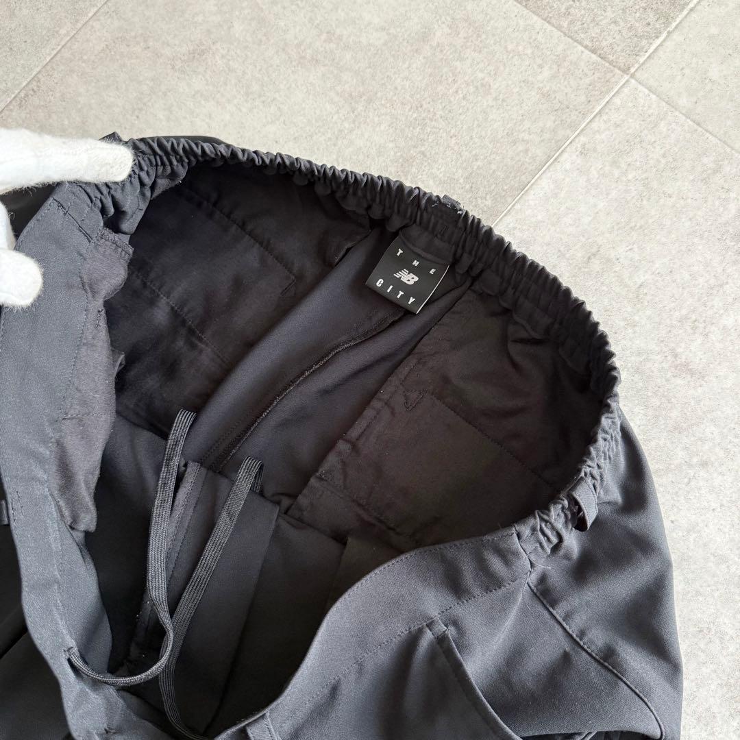 ニューバランス　セットアップ　スーツ　XLサイズ　ジャケット　パンツ　黒