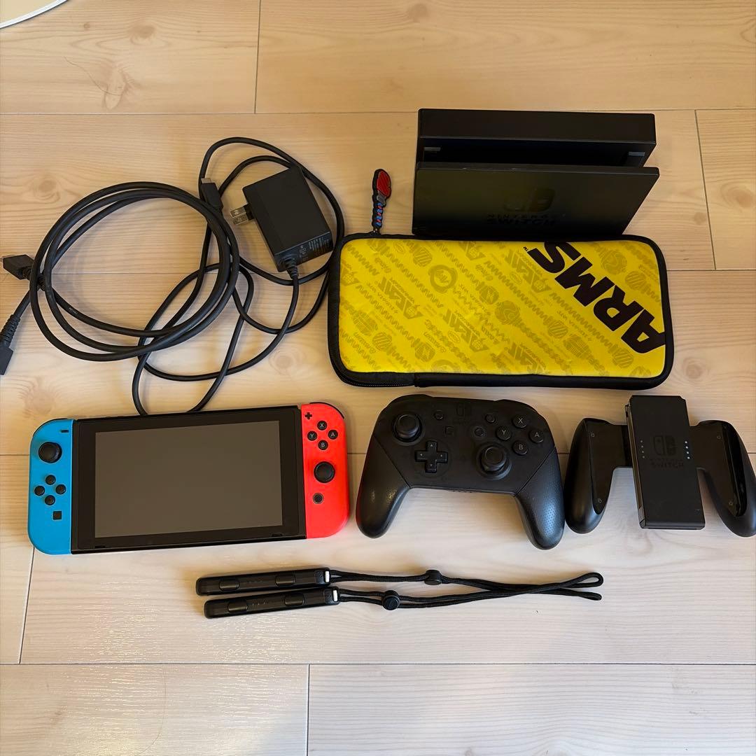 Nintendo Switch + Proコントローラー + ケース