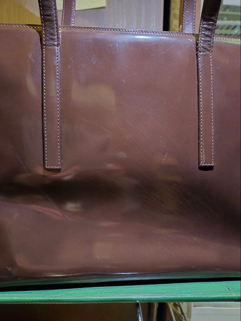 PRADA ブラウンレザートートバッグ