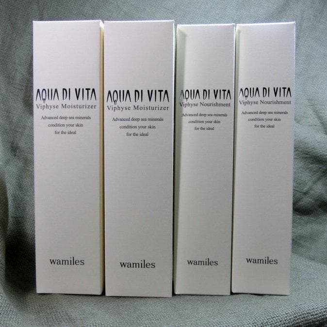 ☆　即購入OK!｜化粧箱ナシ｜モイスチャライザー２＆ ナリッシュメント２