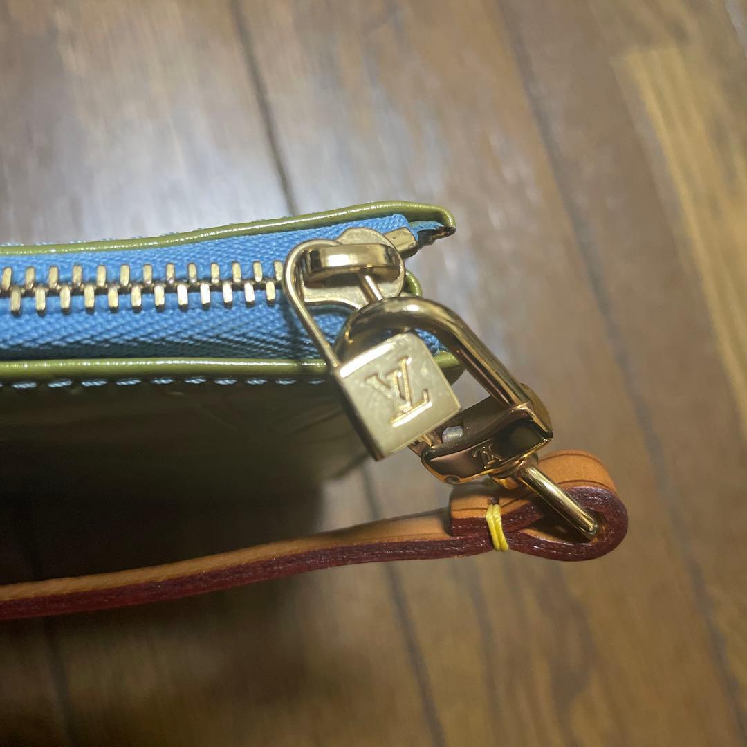 LOUIS VUITTON ルイ・ヴィトン ヴェルニ　レキシントン　ハンドバッグ