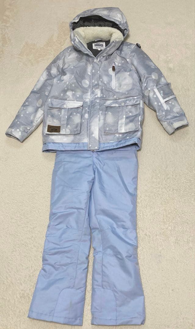 スキーウェア　140 cosby サイズ調節　135〜145 子供　女の子　雪