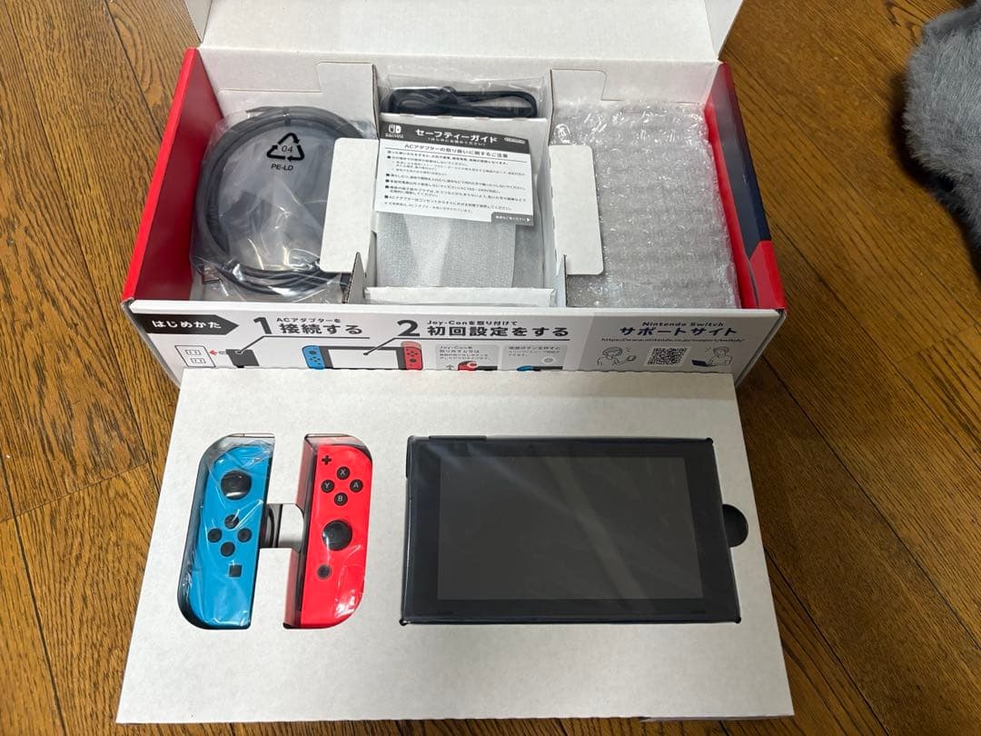 Nintendo Switch 本体　通常モデル　ネオンカラー