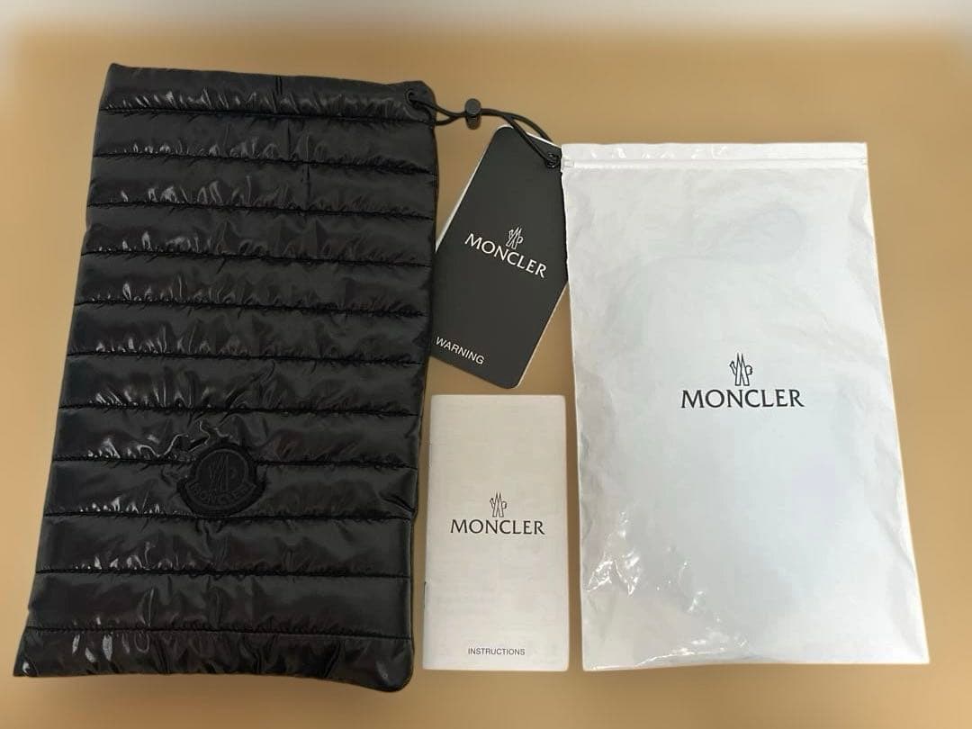 【新品未使用】MONCLER フェイスマスク サイズS/M