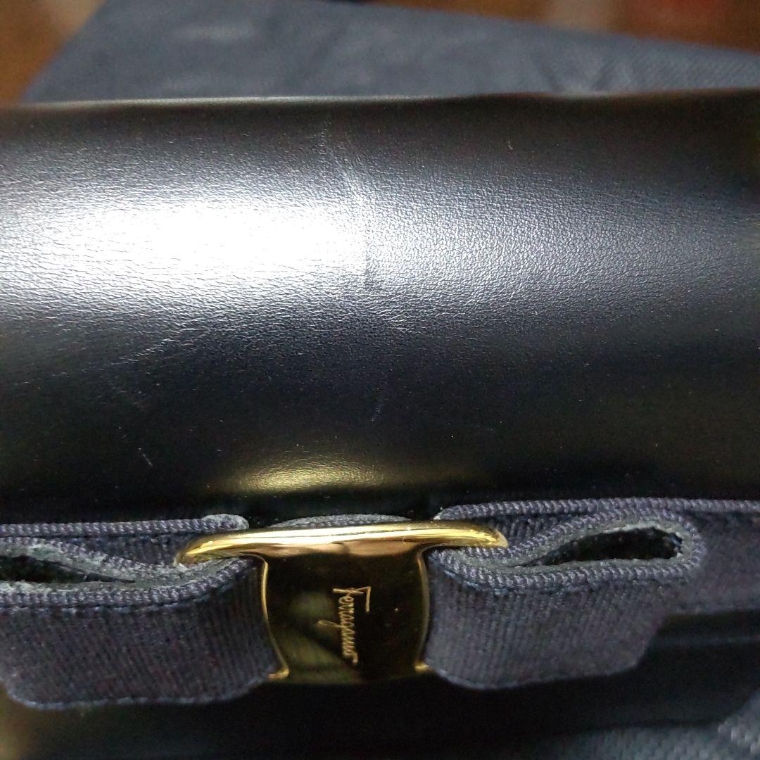 フェラガモ ヴァラリボン2Way ミニバック