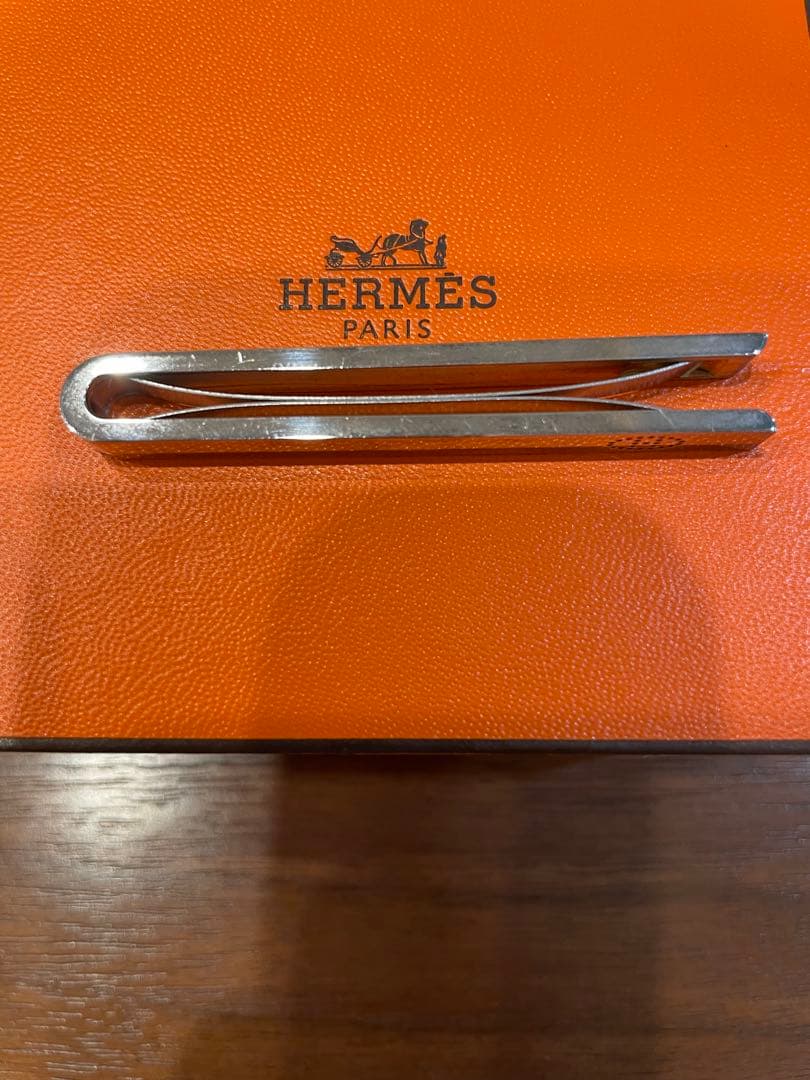 【正規品】HERMES エルメス　稀少&人気のエブリン　ネクタイピン　Hロゴ　箱