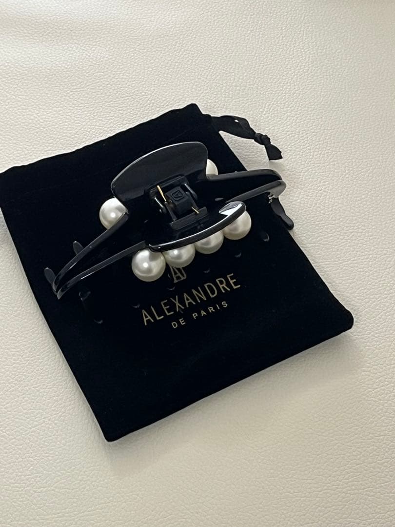 【美品】ALEXANDRE DE PARIS パール付きヘアクリップ