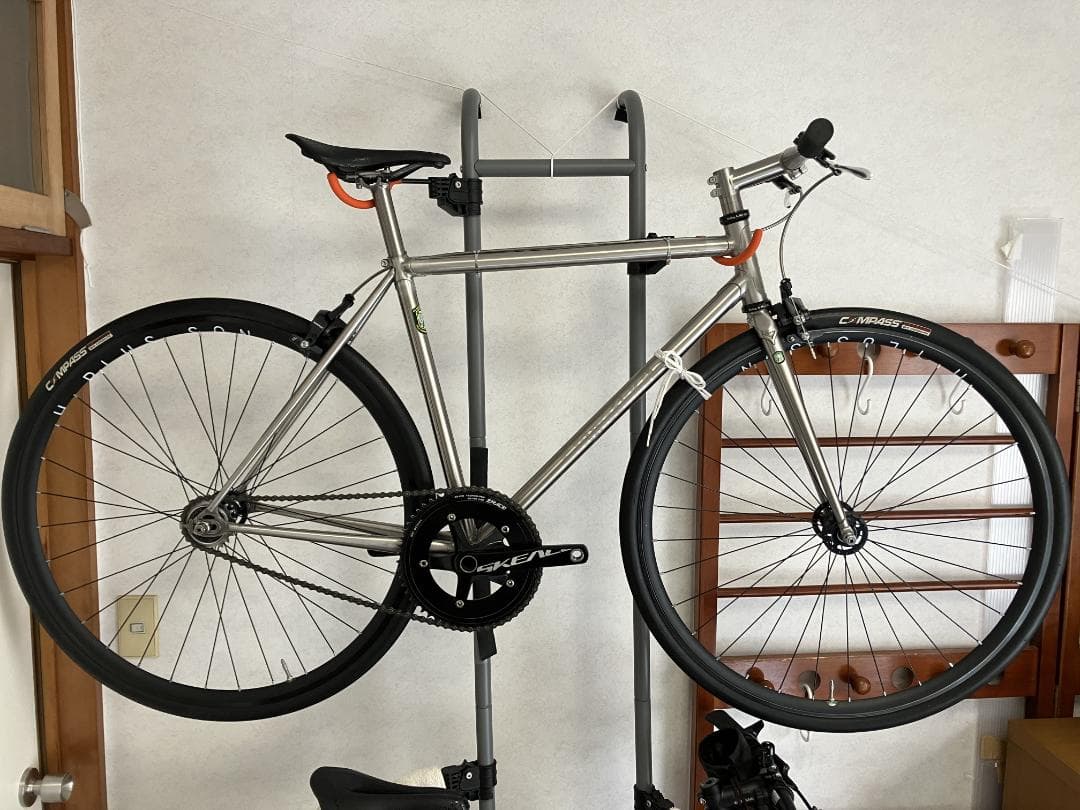 レイノルズ921ステンレスピストバイク EmmeAkka新品パーツ多数同梱