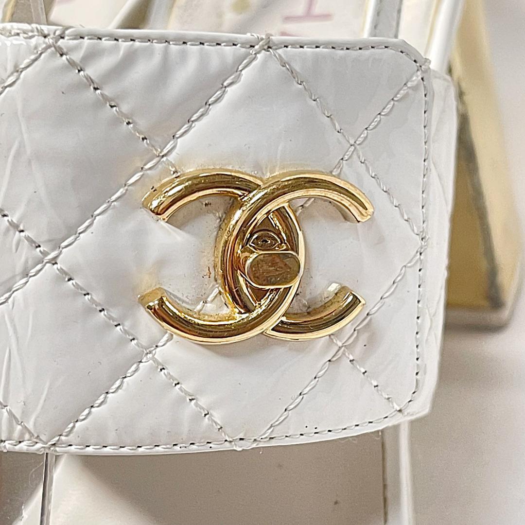 CHANEL シャネル パテント ココマーク サンダル ホワイト 37 1/2