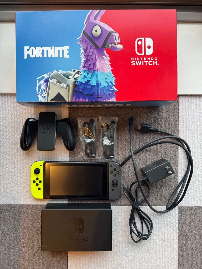 希少品✨Nintendo Switch本体 Joy-Conカラーカスタマイズ