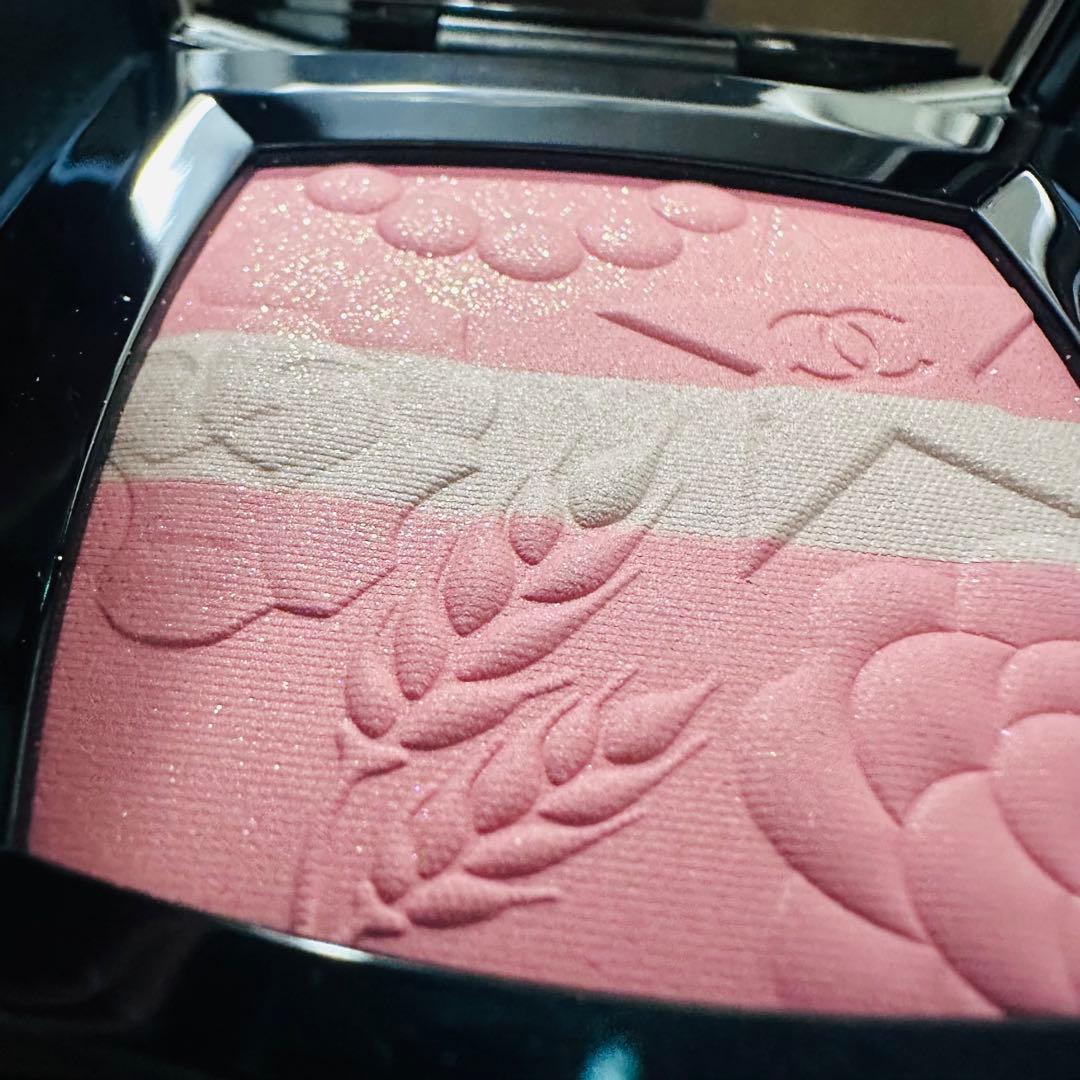 限定品☆シャネル　レ　シーニュ　ドゥシャネル　997ローズ　ルミエール